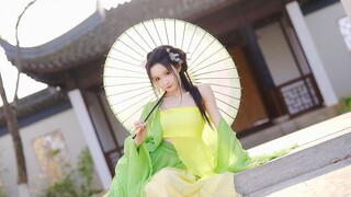 又纯又欲，小雨润物细无声