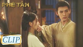 Clip Tập 5 Vũ Văn Sênh dùng các phép thử! Thân phận của Nhược Thủy bại lộ? | Phệ Tâm | WeTV