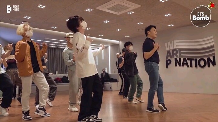 【Min Yoon Gi】chú mèo Min trong đoạn hậu trường phòng tập that that