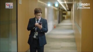 kailangan nilang magtago pag darating ang boss nila🥴😬😂Yoo Seung Ho