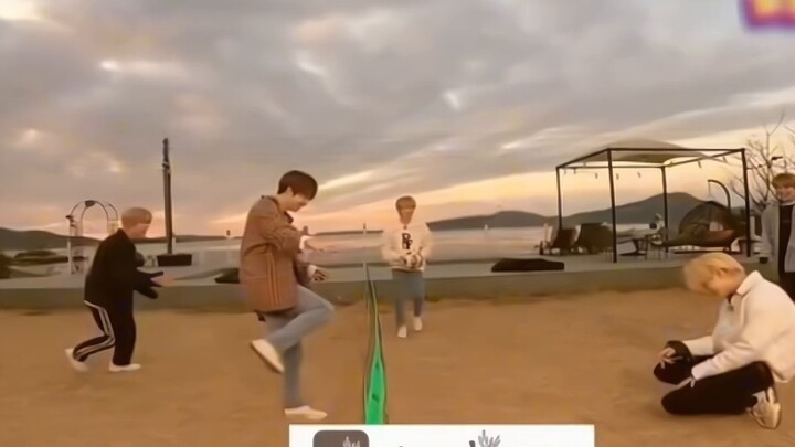 Efek spesial KPOP yang eksplosif, saya terkesan hahahahaha
