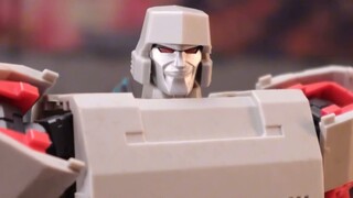 The king of infinite playability! SS109 Megatron + NA accessories package