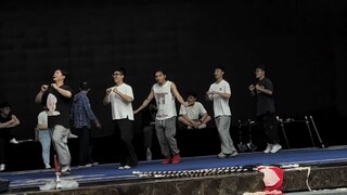 男生版抬花轿，男人骚起来真没有女人什么事