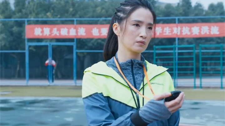 A boy was rejected by a marathon coach, but the next second he blew everyone away with his incredibl