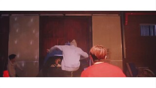 SEVENTEEN Pretty U MV