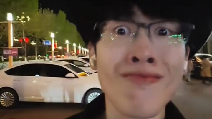 ถังเจียฉีเปิดตัวในฐานะช่างภาพมุมมองบุคคลที่หนึ่ง ถ่ายแบบต่อเนื่องครั้งเดียวจบ เสพความหล่อระดับเทพและ