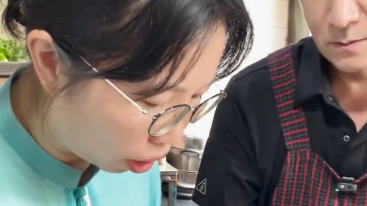 Entrepreneurship TV: I’m not eating KFC; I want Chinese herbal medicine–fried chicken!
