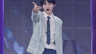 【登陆计划】TF家族三代出道实录《登陆日》主题曲《等你的回答》初舞台｜黄朔个人直拍