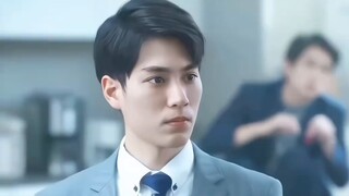 Tái hợp○"Khi chúng ta gặp lại nhau, nhịp tim của anh đã nhận ra em trước cả khi anh nhận ra"