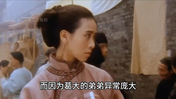 Little White Cabbage has such a hard life!