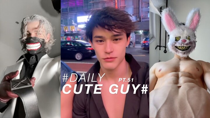 الشاب الوسيم كانغ هوي إر الجزء 51