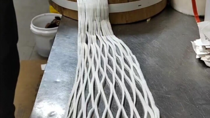 سكين تقطيع الجزر على شكل شبكة صيد السمك