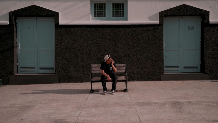 Ngatmombilung - Tolooong (help)