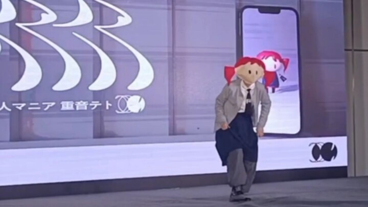 【Human crazy alien head climbing stage】Click to see people crazy jumping people crazy