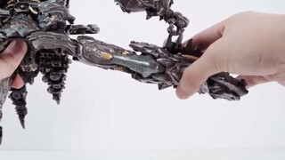 [Transformers 4] Grimlock versi muda dengan bagian paduan yang disederhanakan, apakah masih memiliki