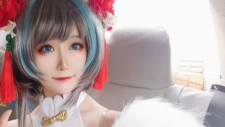 Đời sống|Cosplay thành Cheshire Cat đưa bạn đi xem triển lãm anime