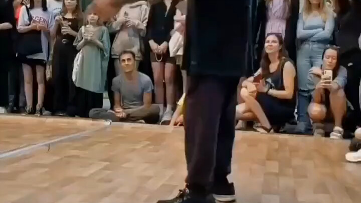 Arms are thicker than legs—amazing upper-body strength!