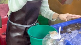 Món ngâm sống khiến cô ấy vui như hoa, ai bảo tôi là nghệ sĩ cơ chứ