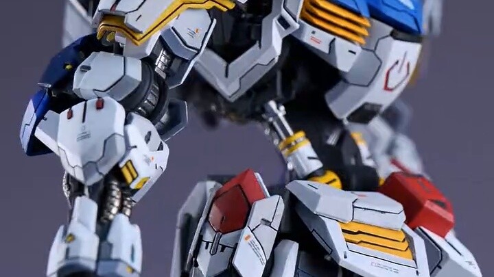 Barbatos Jinchuriki brought another one, which one do you prefer, GK or original?