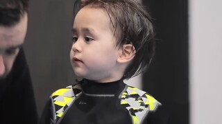 【Bentley】Xin hãy gọi tôi là đẹp trai!