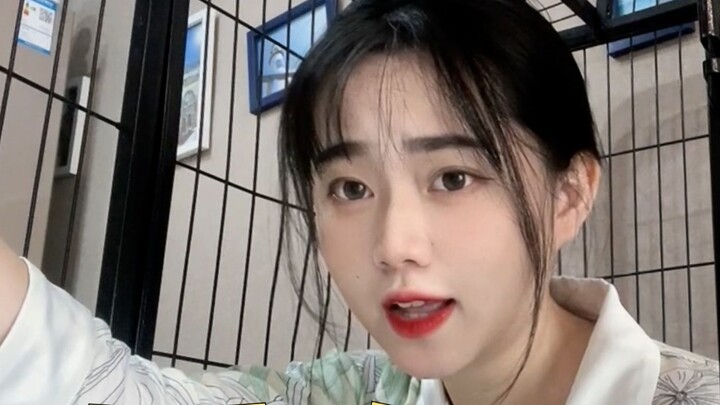 Menciptakan kembali adegan terkenal Pan Jinlian, ekspresi Ximen Qing sangat lucu