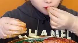 Chinese food mukbang