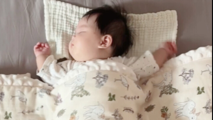 When a chubby, pale baby suddenly snuggles into my cozy bed