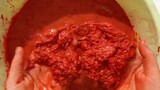 Mencampur 0,5 kg Pasta Tinta Merah dengan Slime!