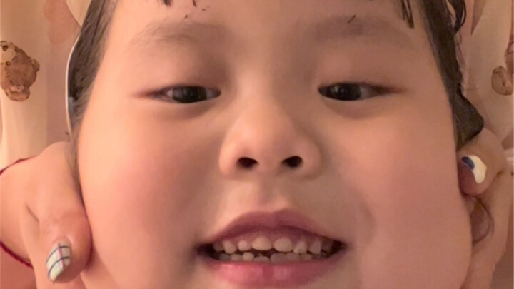 狗啃刘海而已，妈妈可以！