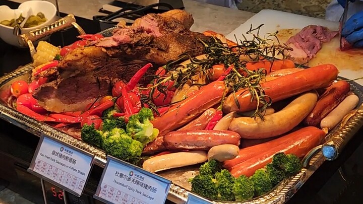 Buffet kiểu Đức giá 148 tệ, thịt ăn thật đã