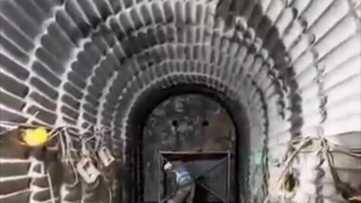 Tunneling, but make it fashion | The most interesting way to make a hole.