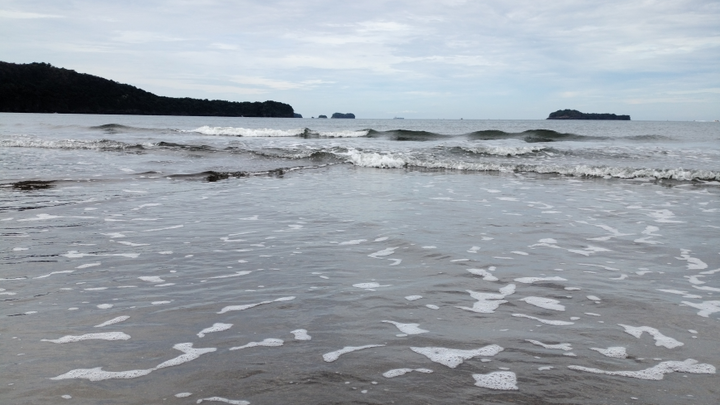 Waves in Nasugbu
