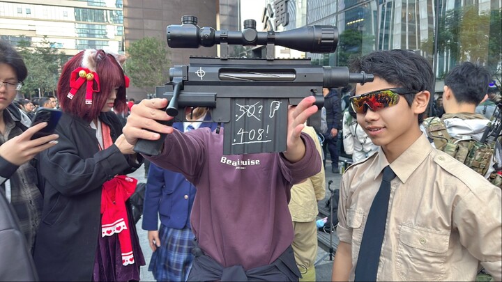 Comic Con M200 Hand Cannon