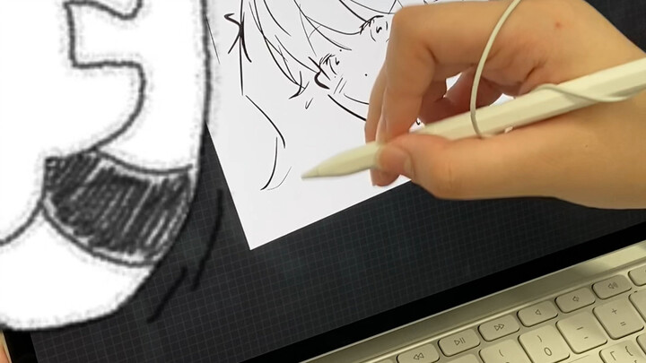 Đến cửa hàng Apple để dùng ké iPad