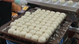 Bánh Gạo Ngũ Sắc - Rẻ sạch sẽ mà lại ngon