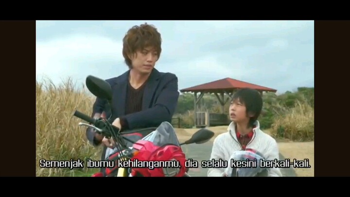 Kamen rider fight diiringi dengan 7 lagu