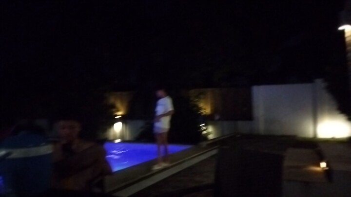 swimming guys tara samahan niyo ko