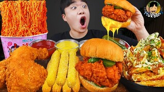 ASMR MUKBANG 직접 만든 치즈 햄버거 치즈스틱 불닭볶음면 치킨먹방! & 레시피 FIRE NOODLES AND CHEESE BURGER EATING SOUND!