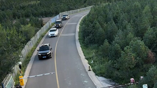 火车来了，保护好火车！