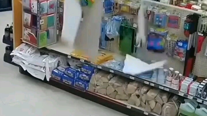 Store Thief