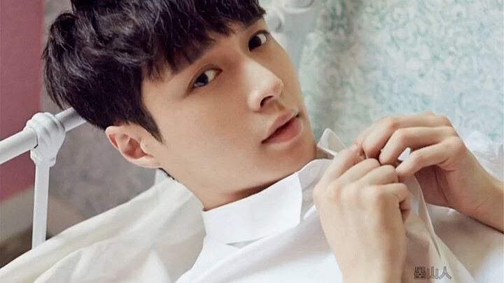 How should we view Zhang Yixing’s status in the entertainment industry?