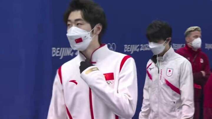 “ยูเถียน” 220216zjk บันทึกหน้าจอจากการไลฟ์สด “ดูเหมือนจะสนิทกันมาก น่าจะใช่”