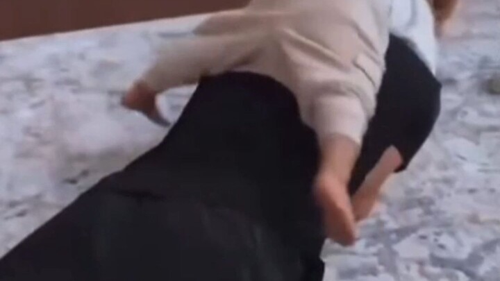 Sure enough, no old father would accept that his daughter likes Huangmao!