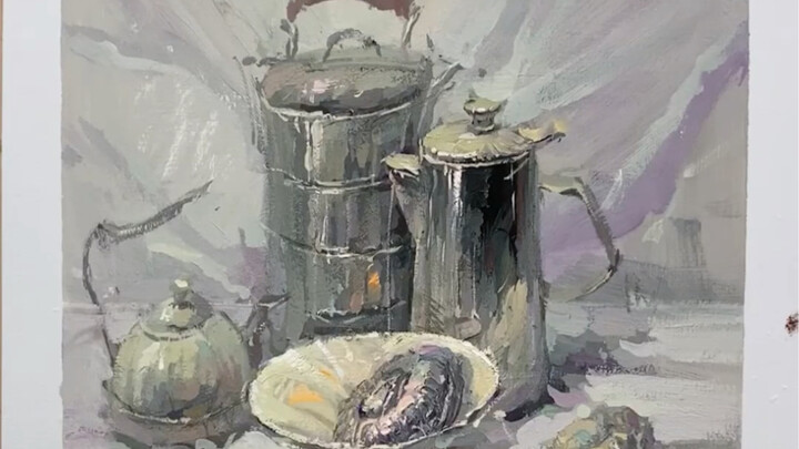 The stainless steel set that drives art students crazy