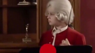 假如你生活在一个全方位吊打你的人身边...