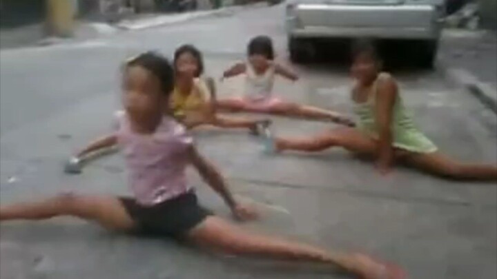 Gymnastics with Friends π€Έπ»ββοΈπβοΈ