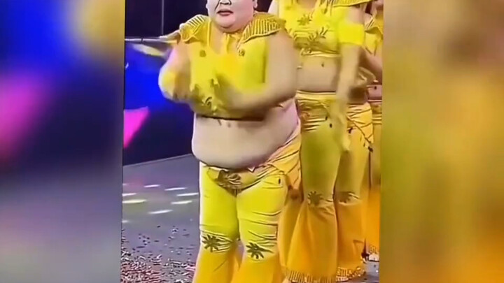 ฉันไม่ได้อยากหัวเราะนะ แต่มันตลกเกินไปจริงๆ