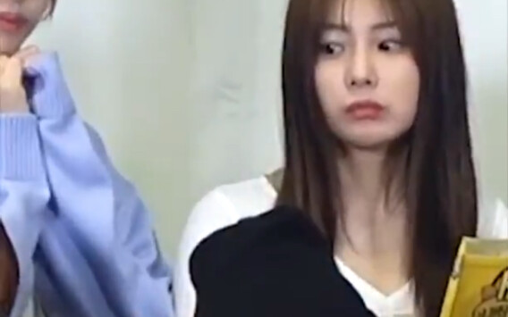 The IZ*ONE spicy snack incident has already been four years ago