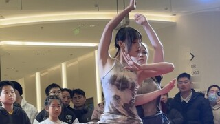 Khi âm nhạc phù hợp xuất hiện trong một cuộc thi hip-hop?
