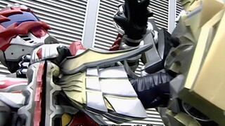 Armor Hero: ใครแข็งแกร่งกว่าผู้เรียกทั้งสามของ Emperor Armor? จื่อหยางคือผู้เรียกที่อ่อนแอที่สุดใช่ไ